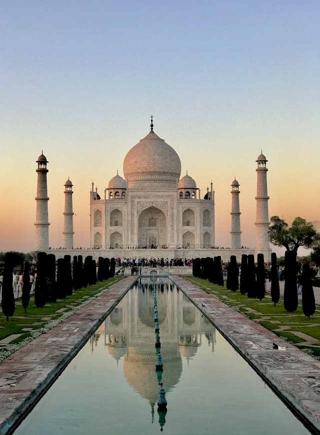 Taj Mahal by Sanin Sn on Unsplash